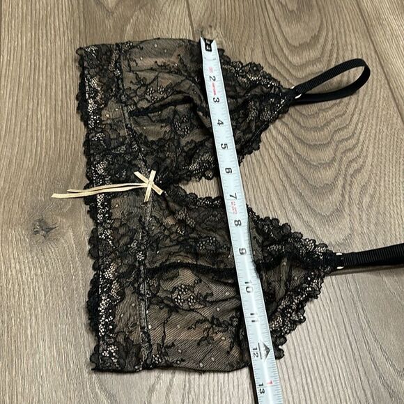 Heidi Klum Black Lace Unlined Wireless Bra Size Large - Picture 7 of 10